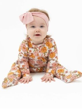 Angel Dear Ambers Floral Ruffle Zipper Footie